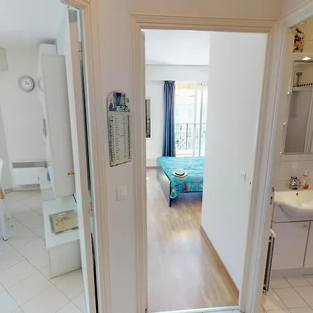 Coquet 2p Avec 2 Balcons, Clim, Parking Et Wi-fi Gratuit, En Plein Centre De - Fr-1-196-157 Апартаменты Ментона